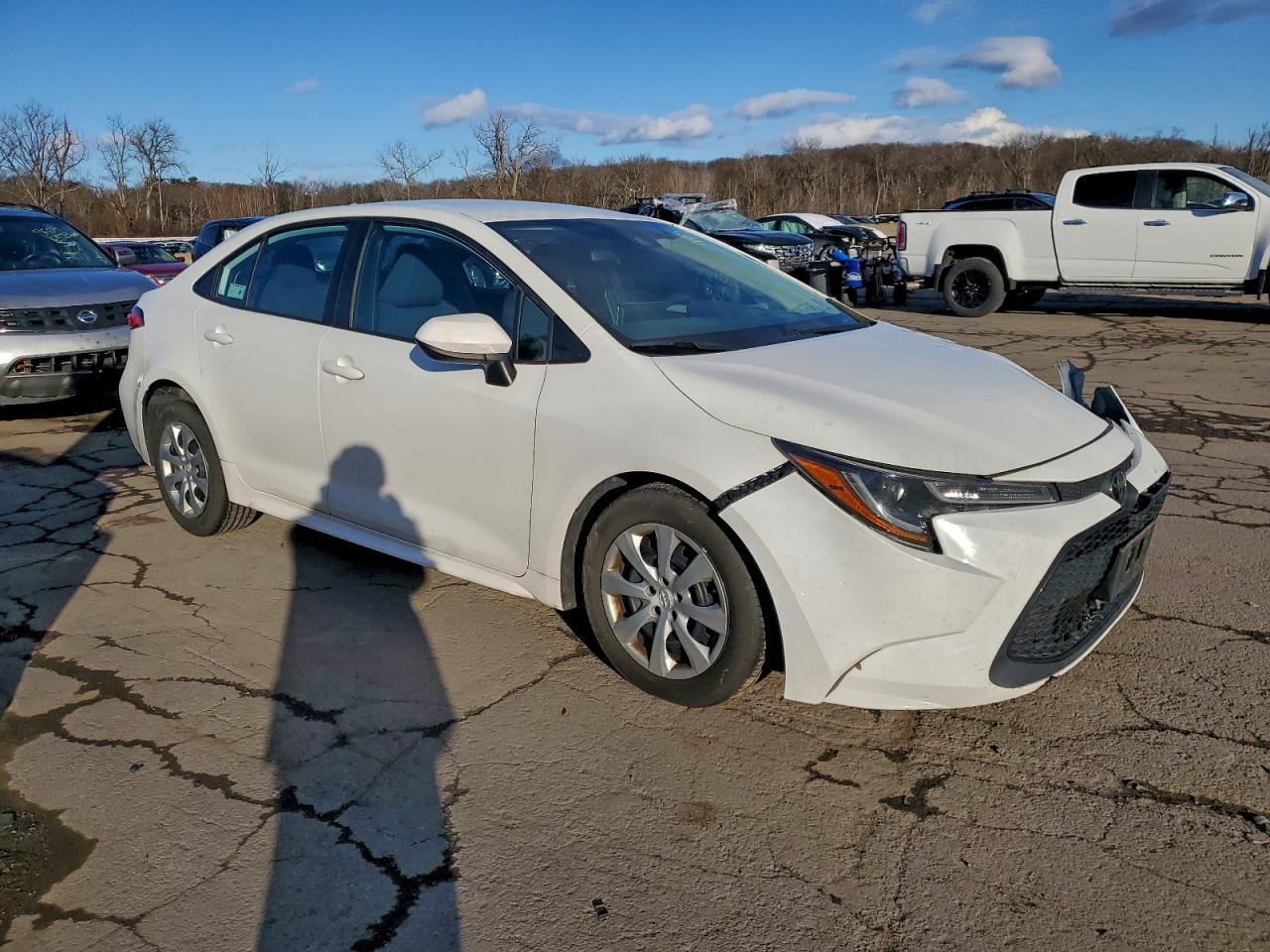 2020 TOYOTA COROLLA LE photo 4
