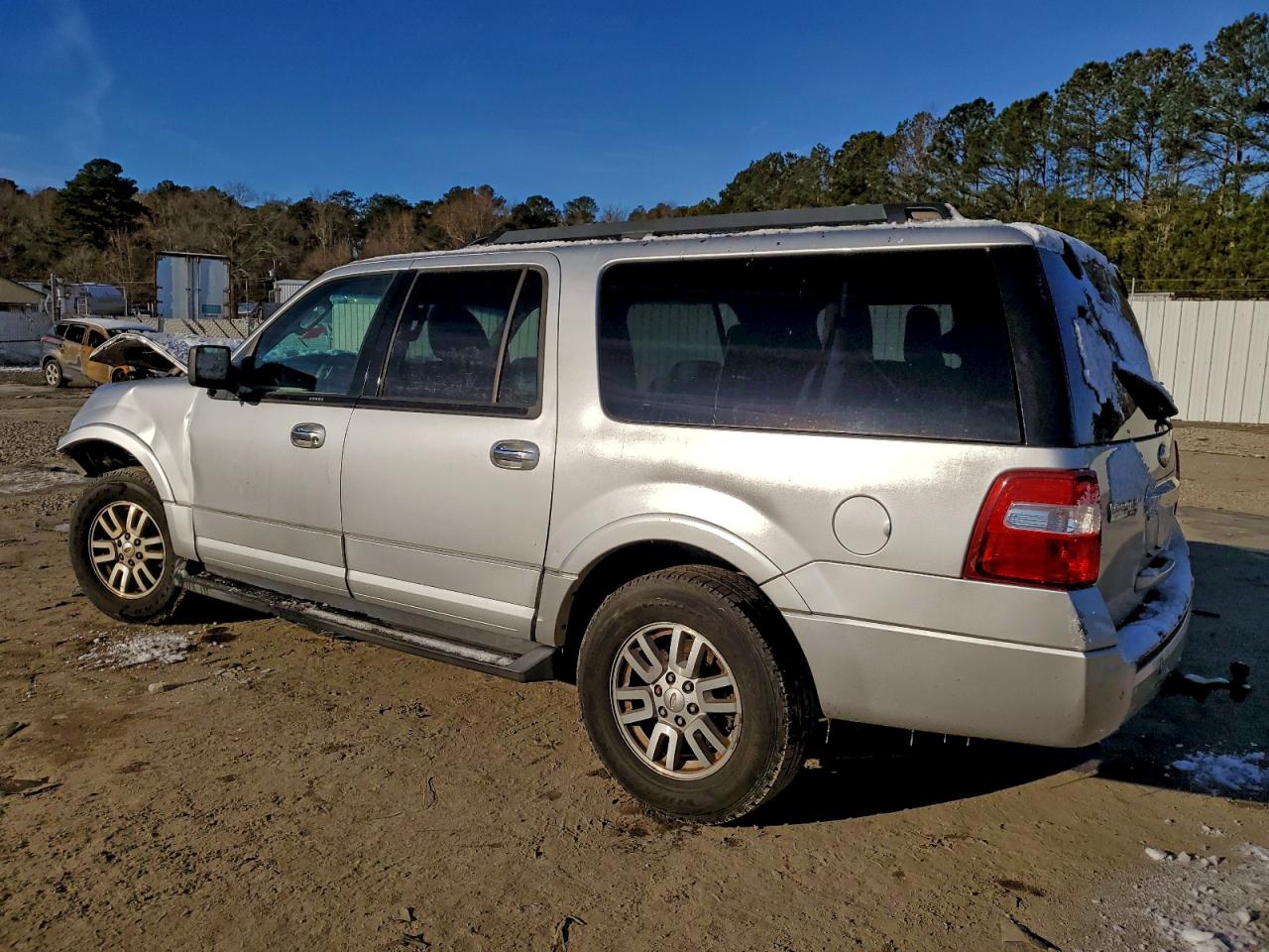 2011 FORD EXPEDITION EL XLT photo 2