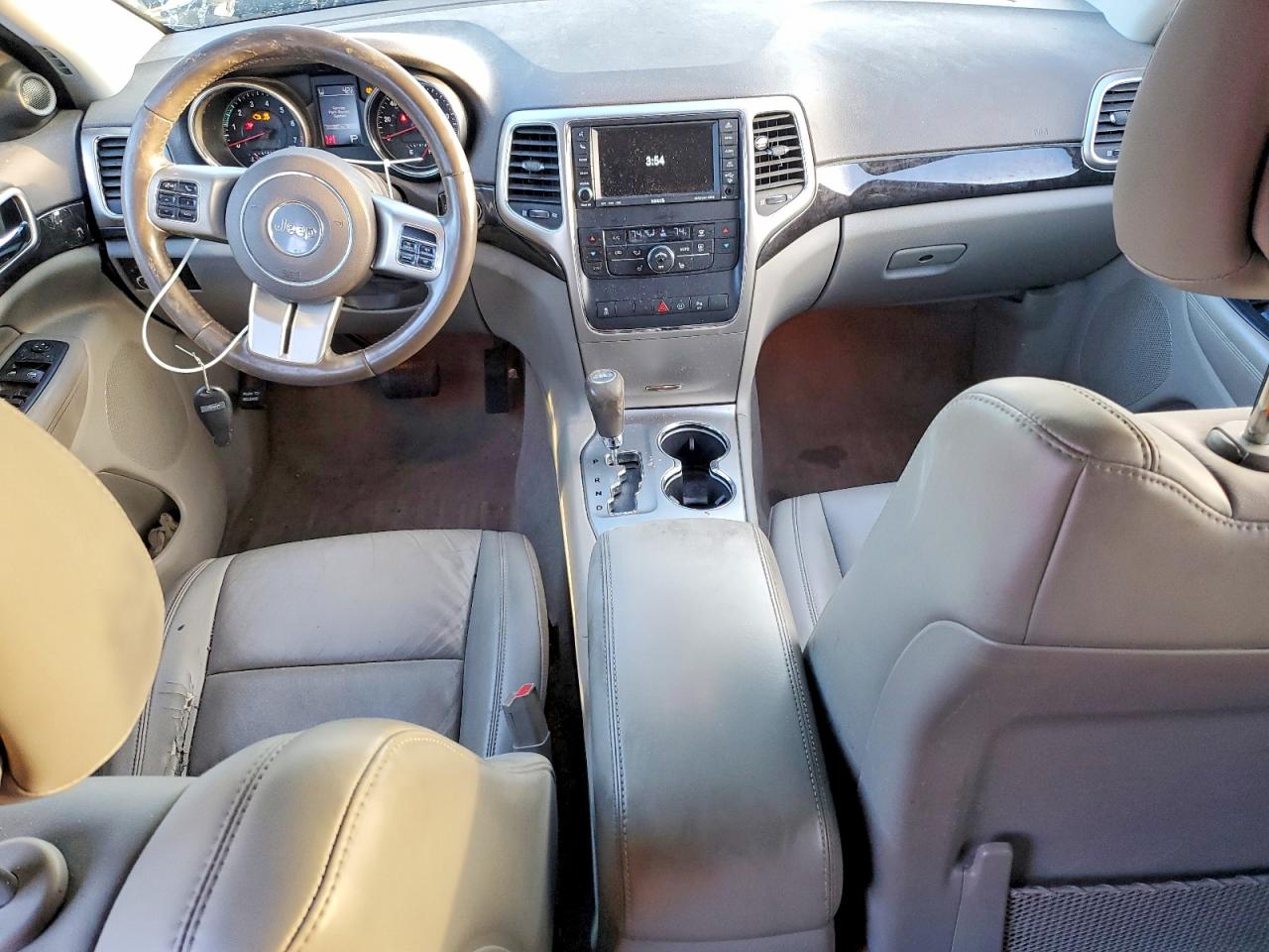 2011 JEEP GRAND CHEROKEE LAREDO photo 8