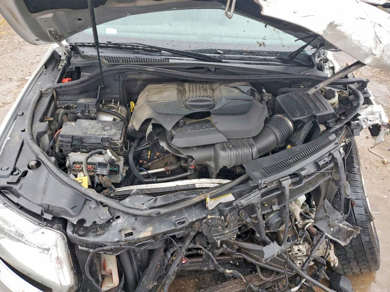 2011 JEEP GRAND CHEROKEE LAREDO photo 12