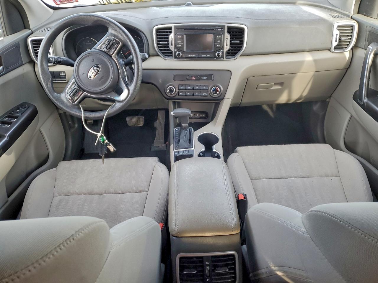 2017 KIA SPORTAGE LX photo 8