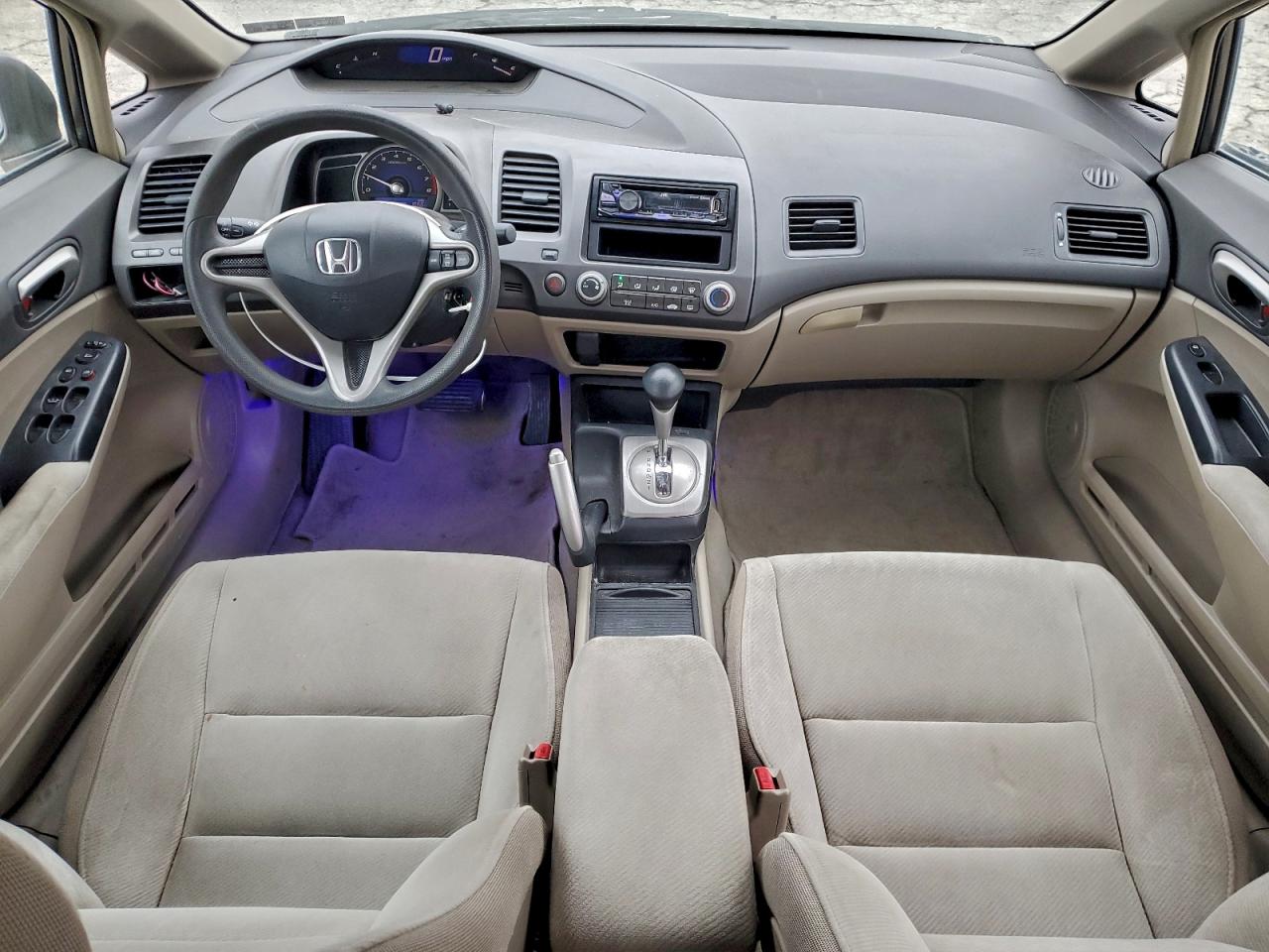 2010 HONDA CIVIC LX photo 8
