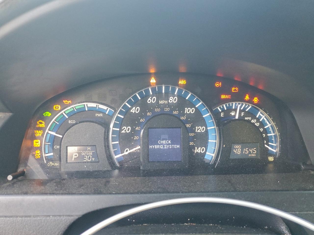 2013 TOYOTA CAMRY HYBRID photo 9