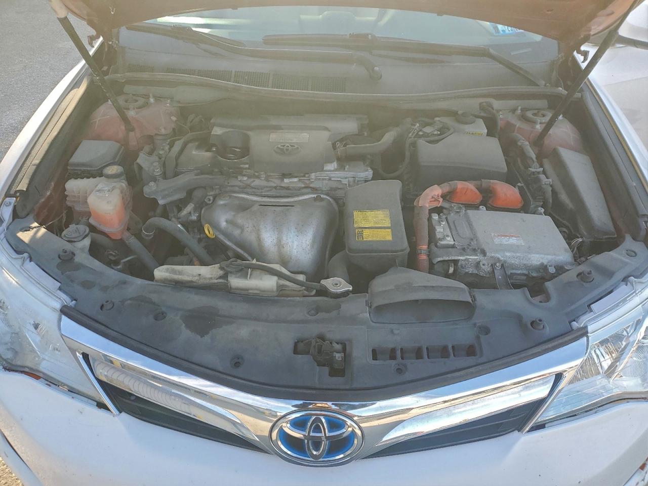 2013 TOYOTA CAMRY HYBRID photo 11