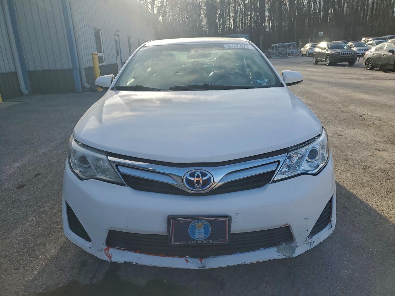 2013 TOYOTA CAMRY HYBRID photo 5