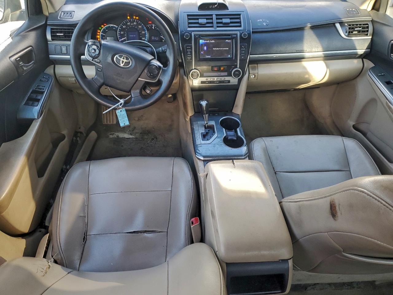 2013 TOYOTA CAMRY HYBRID photo 8