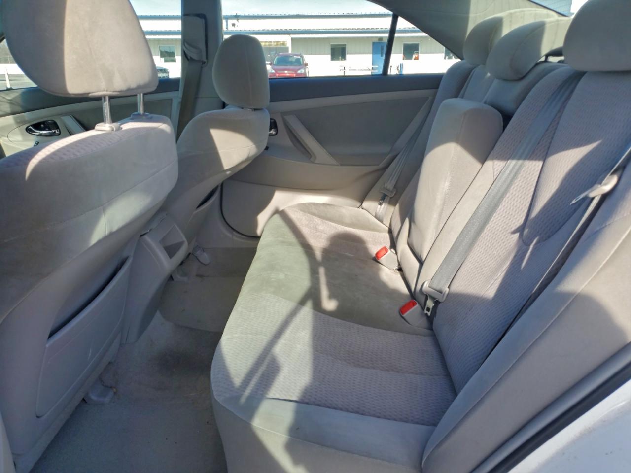 2011 TOYOTA CAMRY BASE photo 10