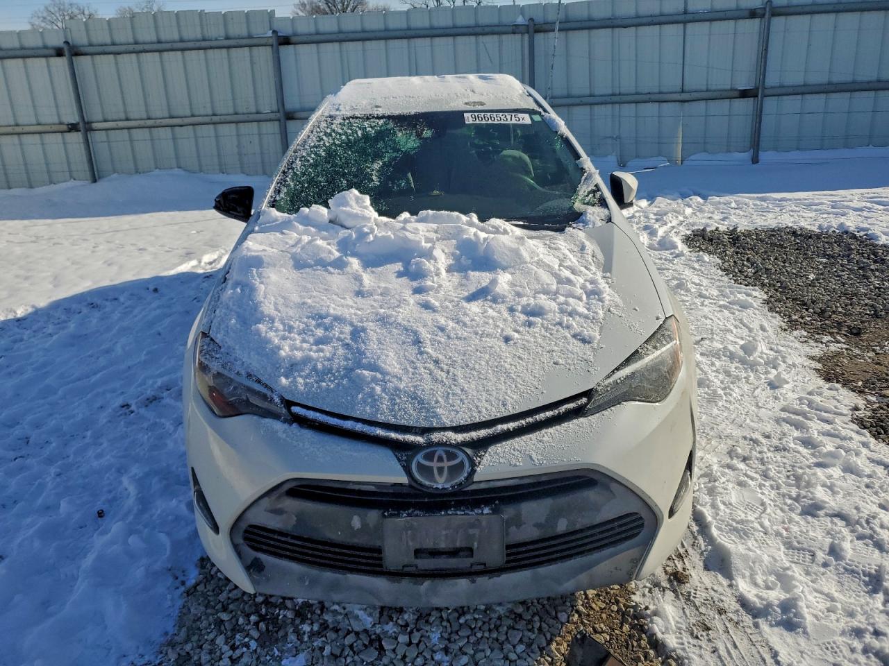 2017 TOYOTA COROLLA LE ECO photo 5