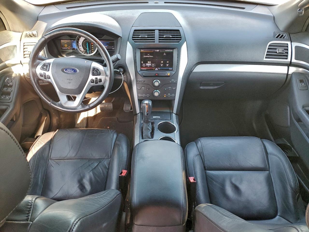 2013 FORD EXPLORER XLT photo 8