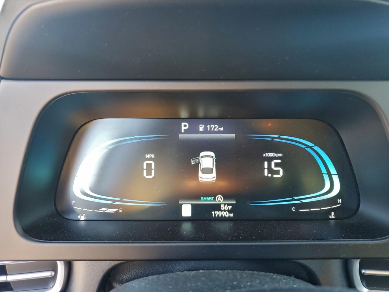 2025 HYUNDAI ELANTRA SE photo 9