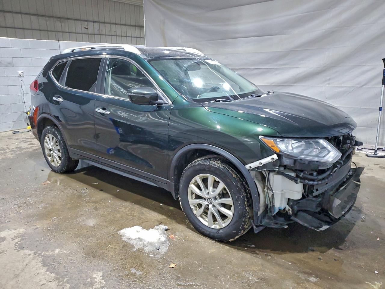 2018 NISSAN ROGUE S photo 4
