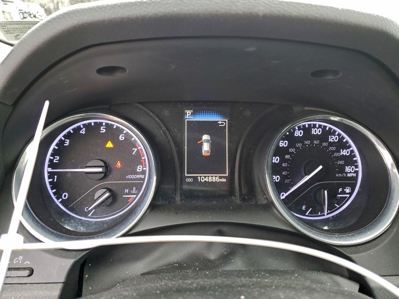 2020 TOYOTA CAMRY SE photo 9