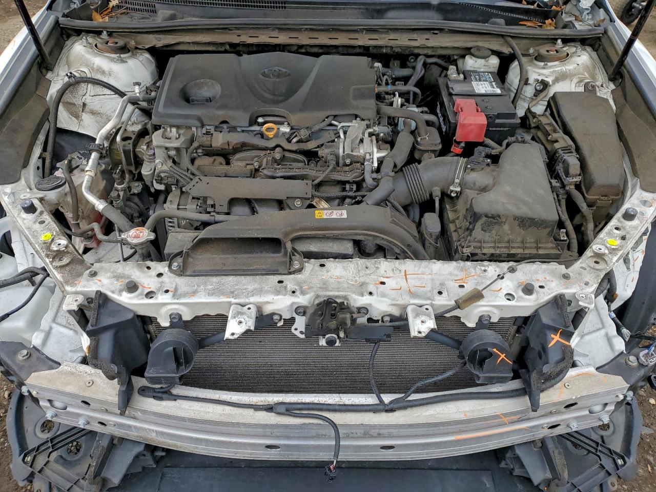 2020 TOYOTA CAMRY SE photo 11