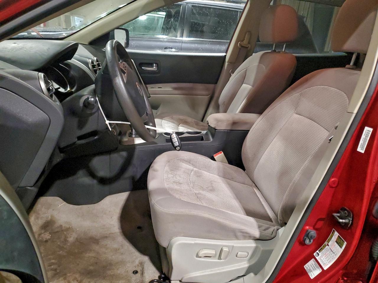 2011 NISSAN ROGUE S photo 7