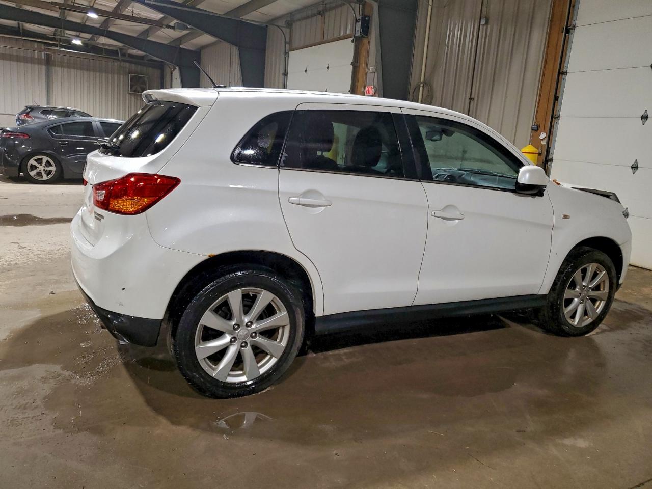 2014 MITSUBISHI OUTLANDER SPORT SE photo 3