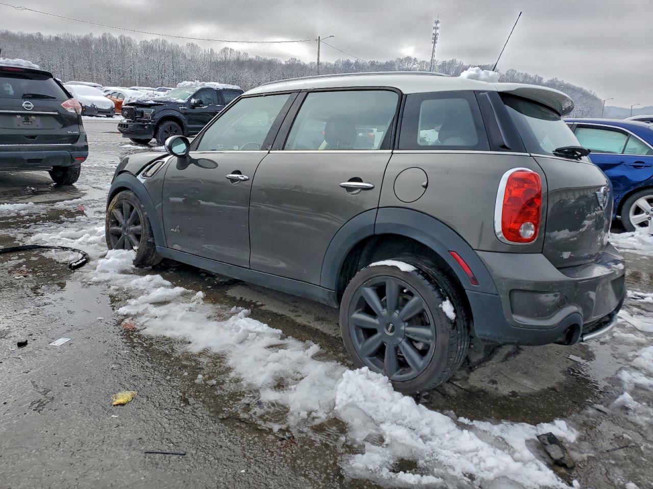 2012 MINI COOPER S COUNTRYMAN photo 2