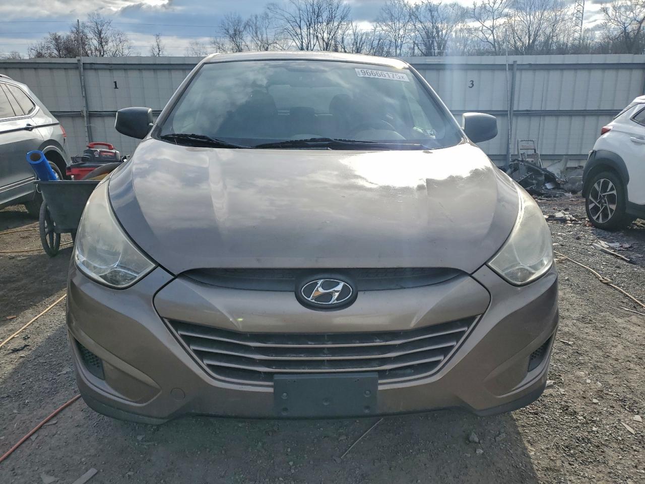 2013 HYUNDAI TUCSON GL photo 5
