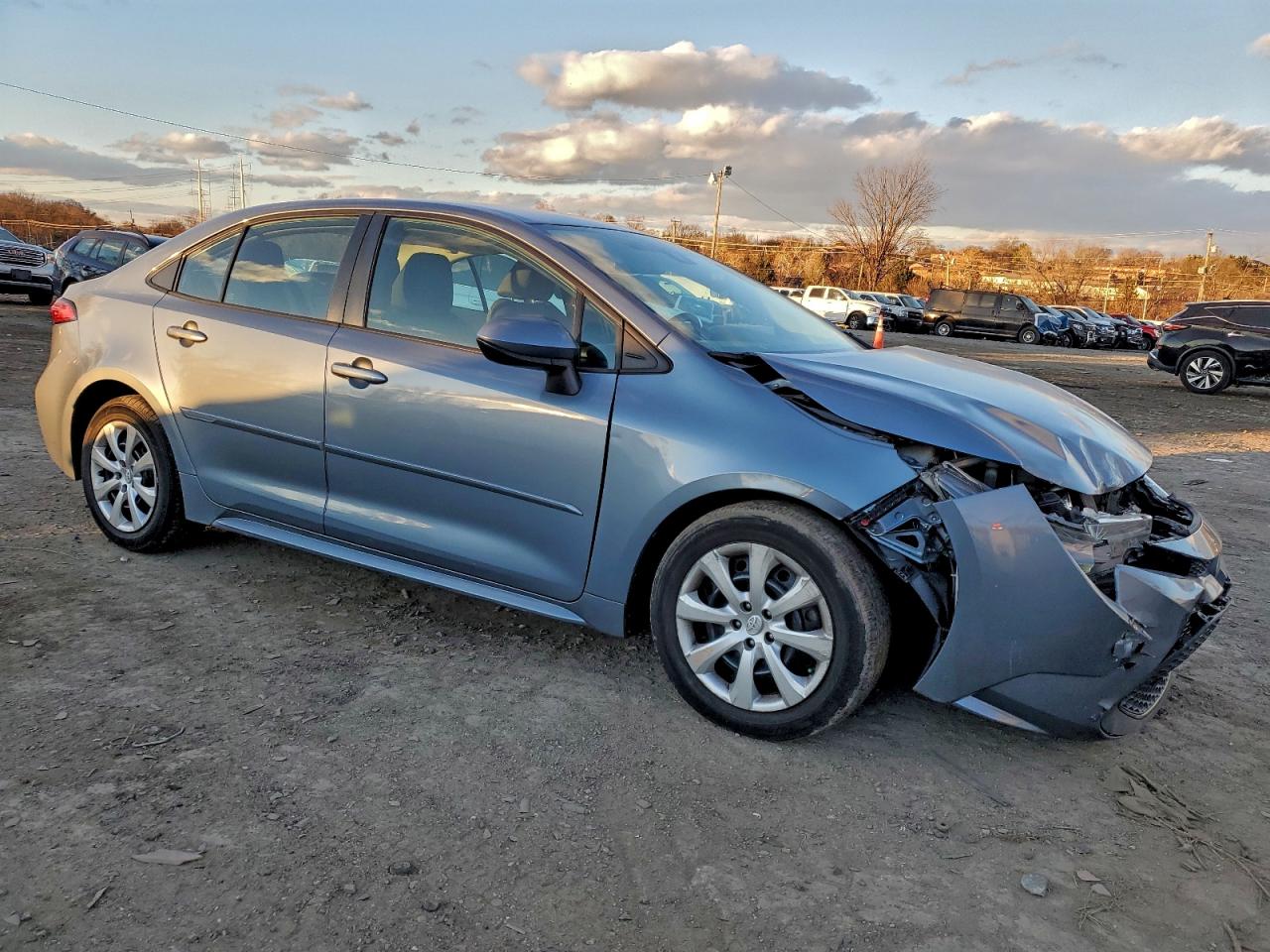 2020 TOYOTA COROLLA LE photo 4