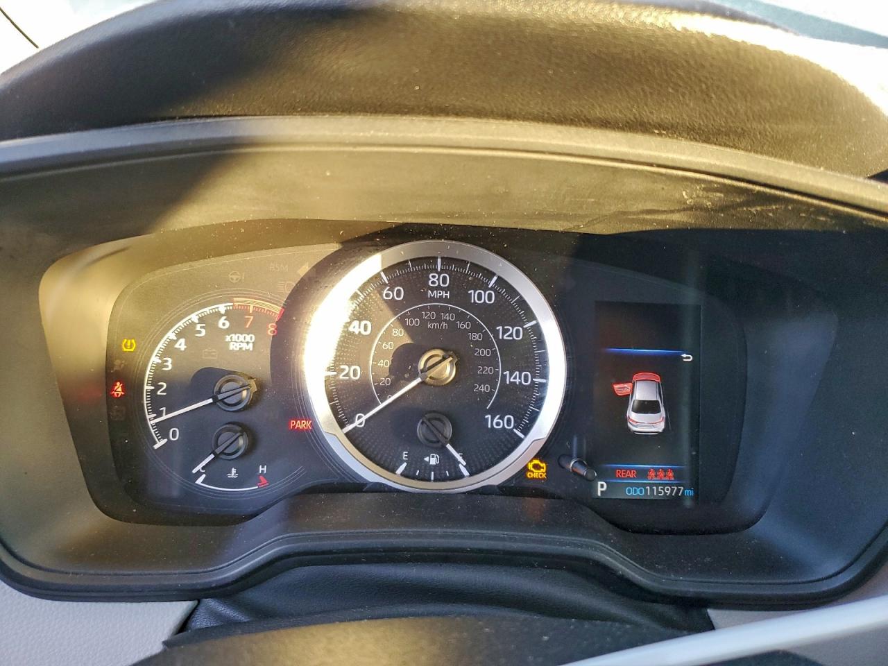 2020 TOYOTA COROLLA LE photo 9