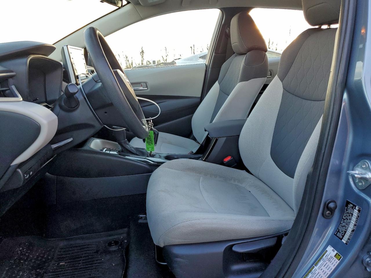 2020 TOYOTA COROLLA LE photo 7