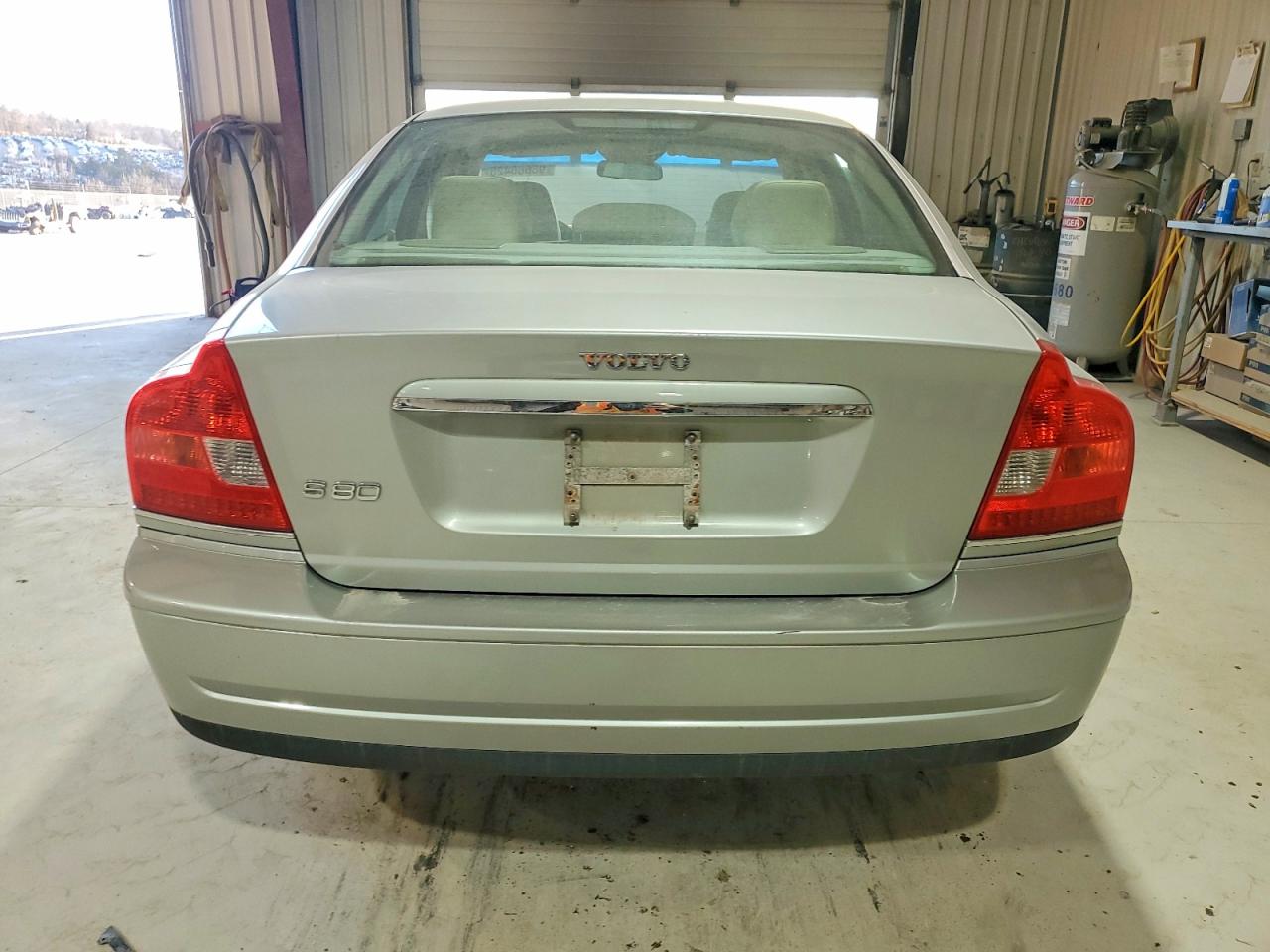 2005 VOLVO S80 2.5T photo 6