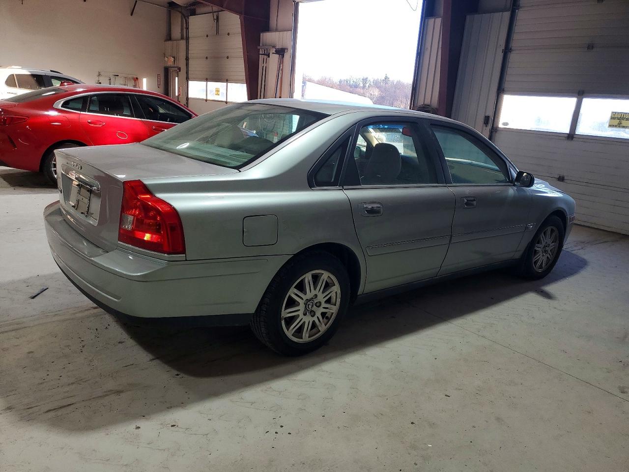 2005 VOLVO S80 2.5T photo 3