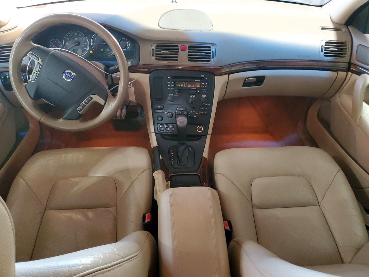 2005 VOLVO S80 2.5T photo 8