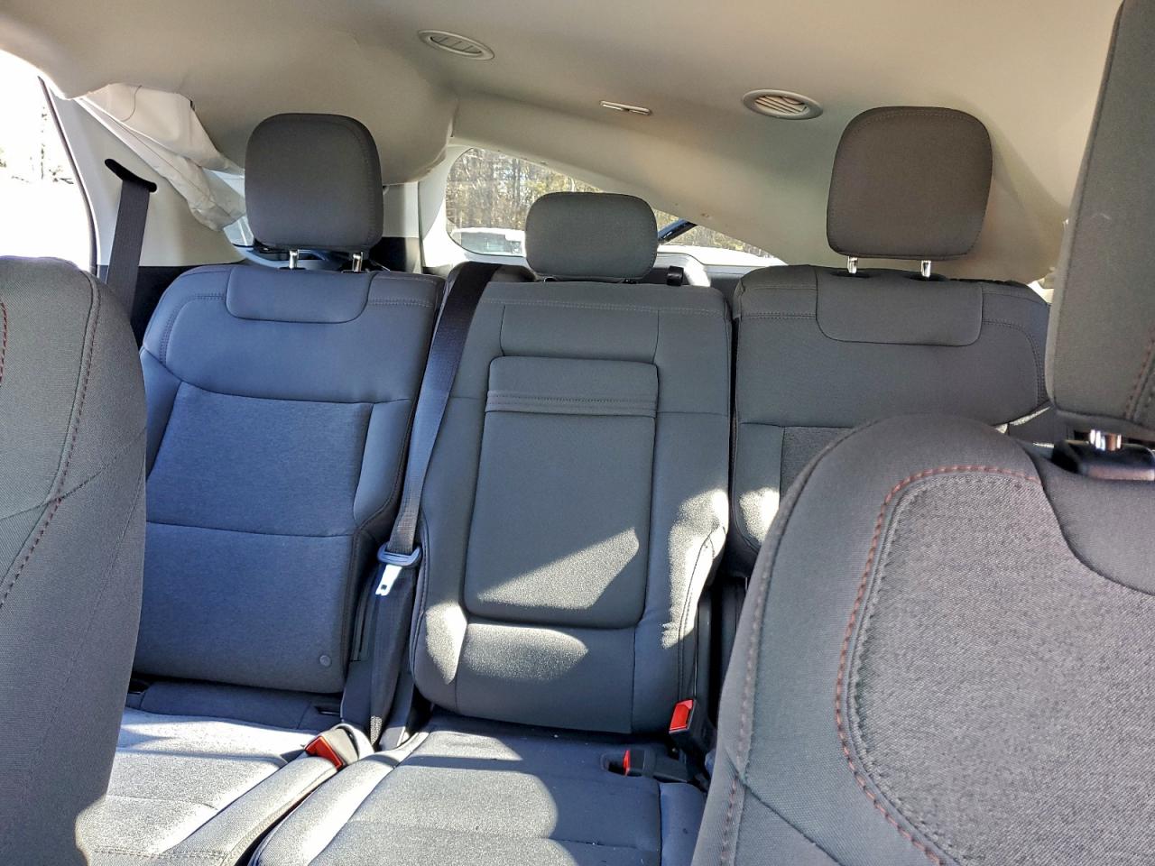 2025 FORD EXPLORER ACTIVE photo 10