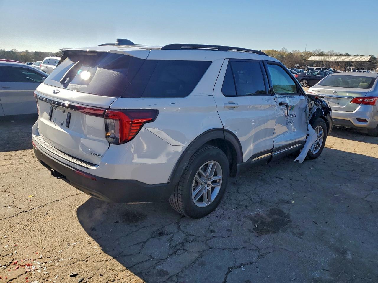 2025 FORD EXPLORER ACTIVE photo 3