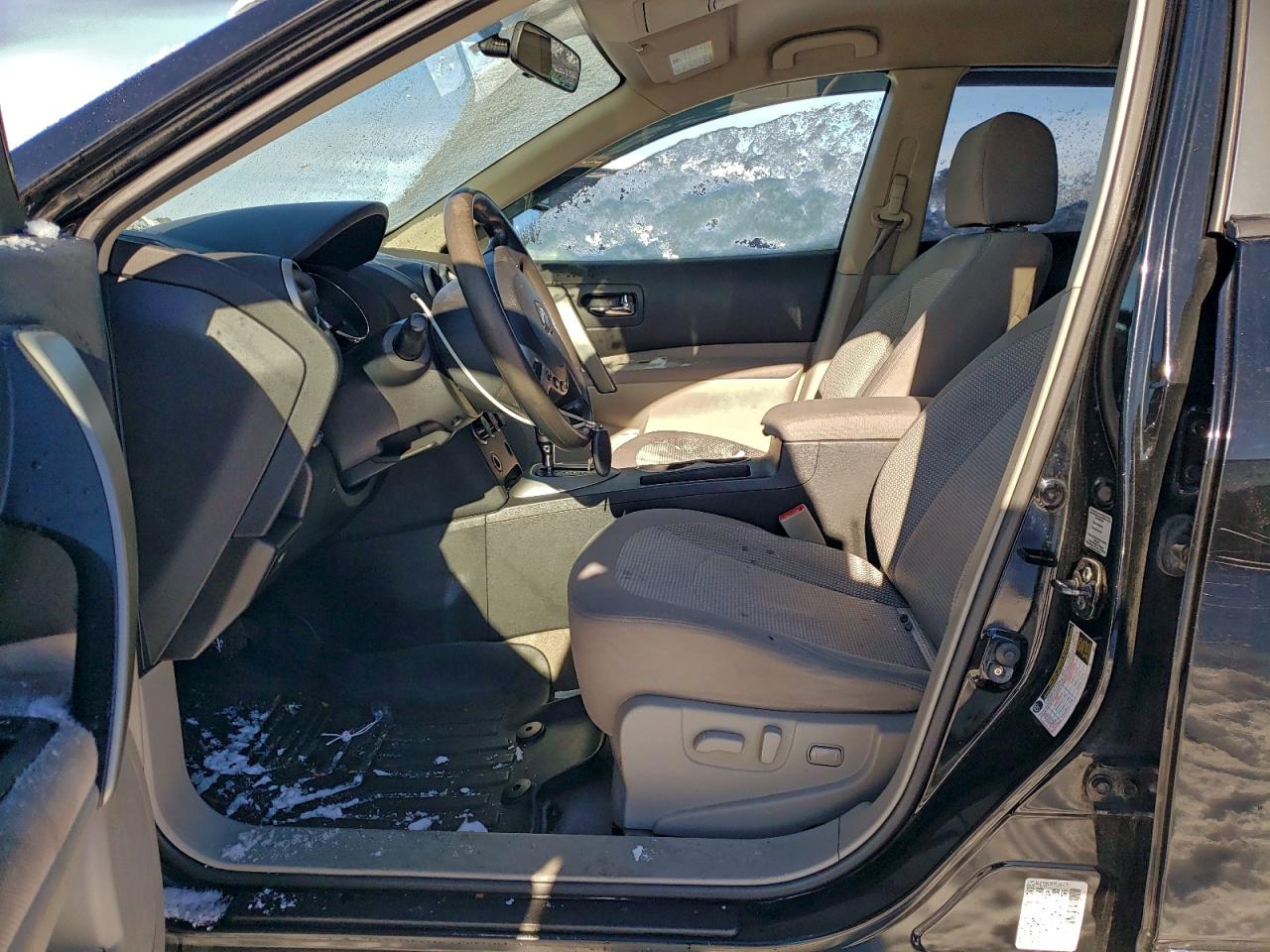 2011 NISSAN ROGUE S photo 7