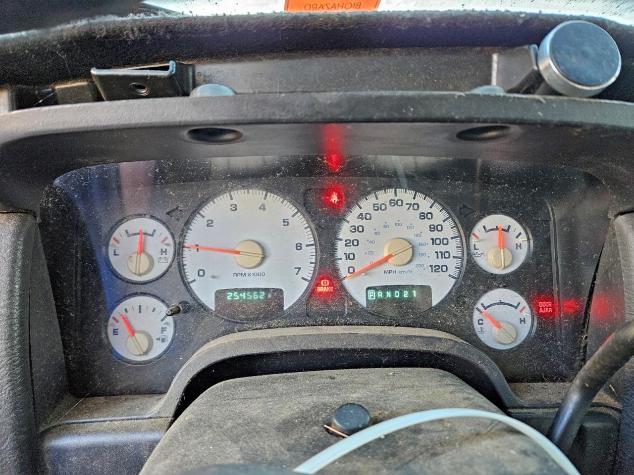 2002 DODGE RAM 1500 photo 9