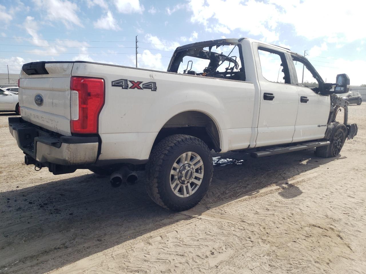 2019 FORD F250 SUPER DUTY photo 3