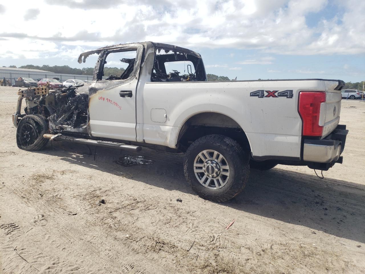 2019 FORD F250 SUPER DUTY photo 2