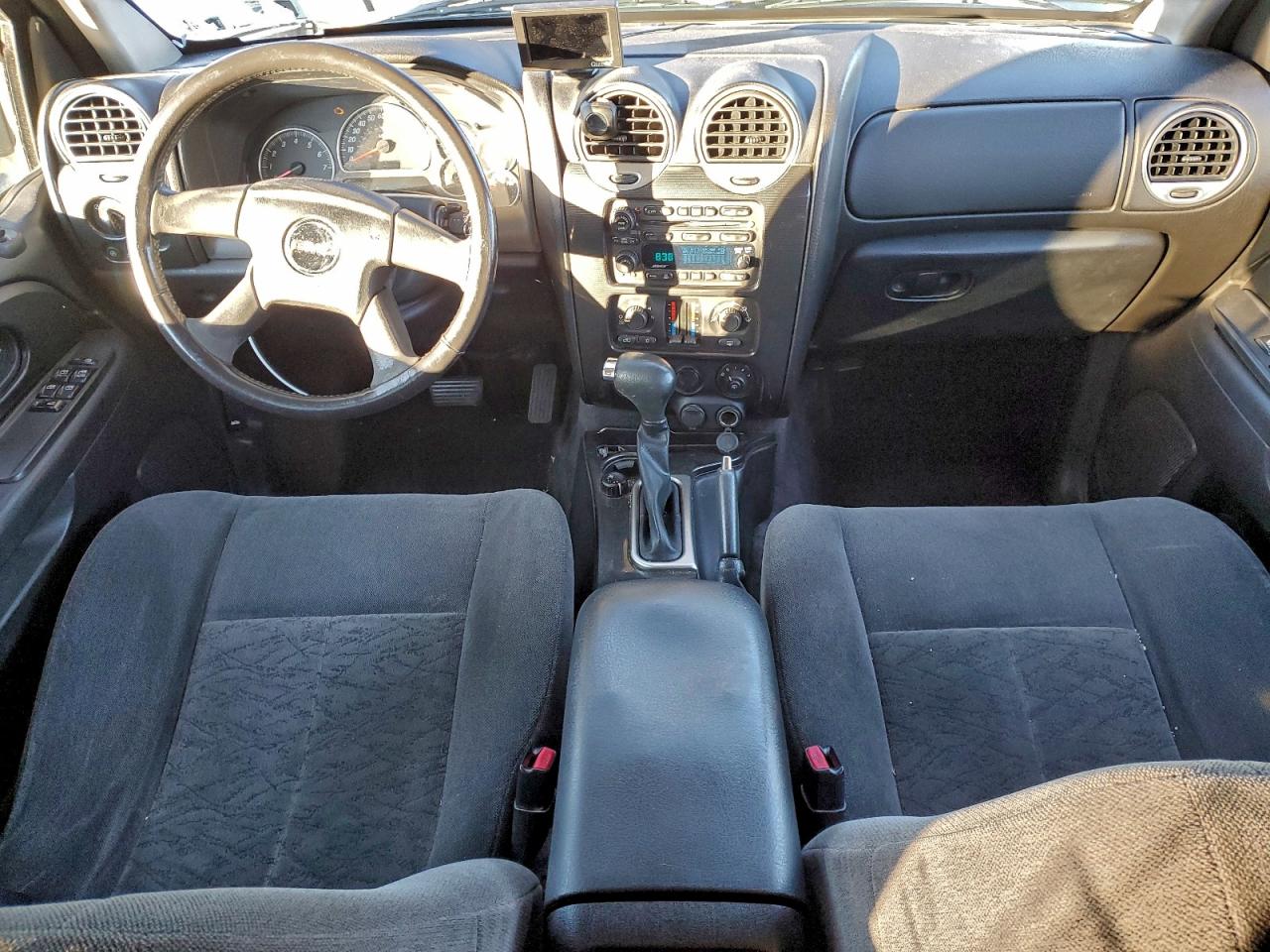 2005 GMC ENVOY XL photo 8