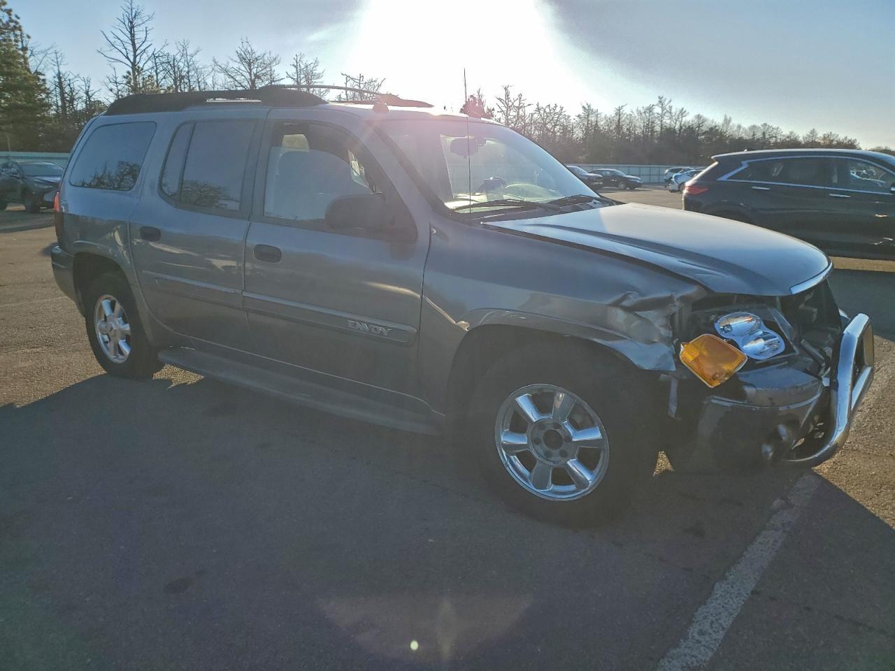 2005 GMC ENVOY XL photo 4