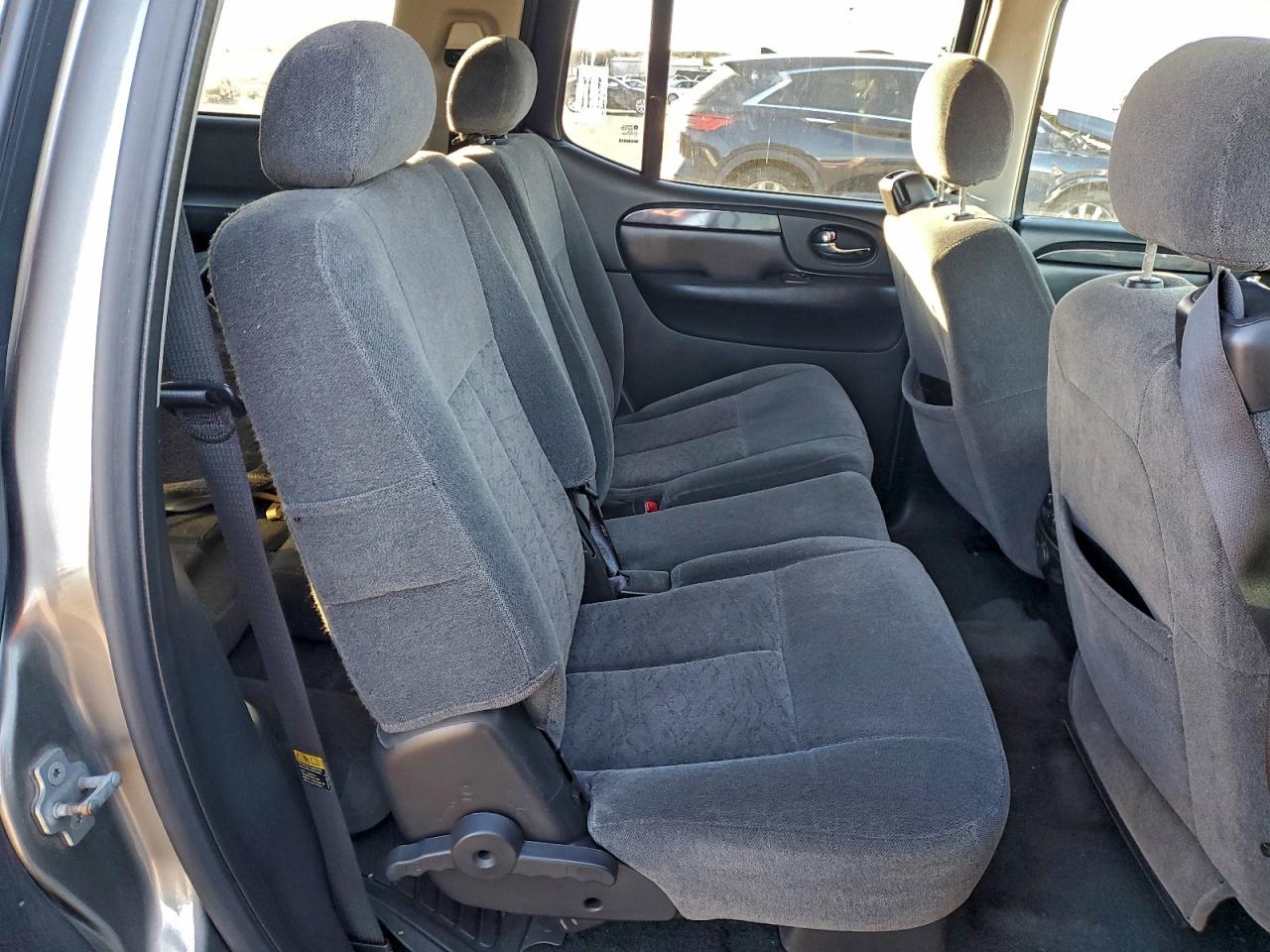 2005 GMC ENVOY XL photo 11