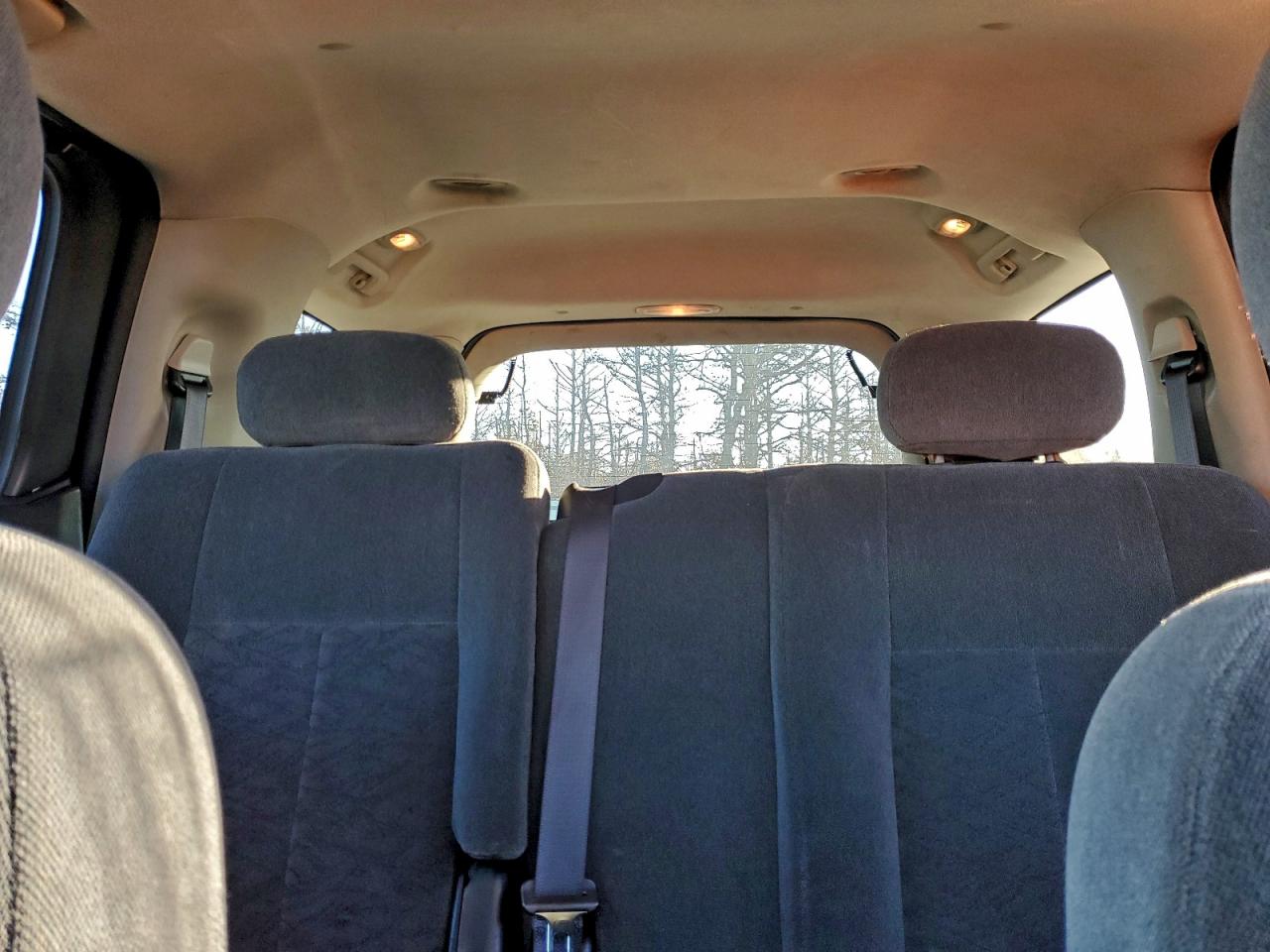 2005 GMC ENVOY XL photo 10