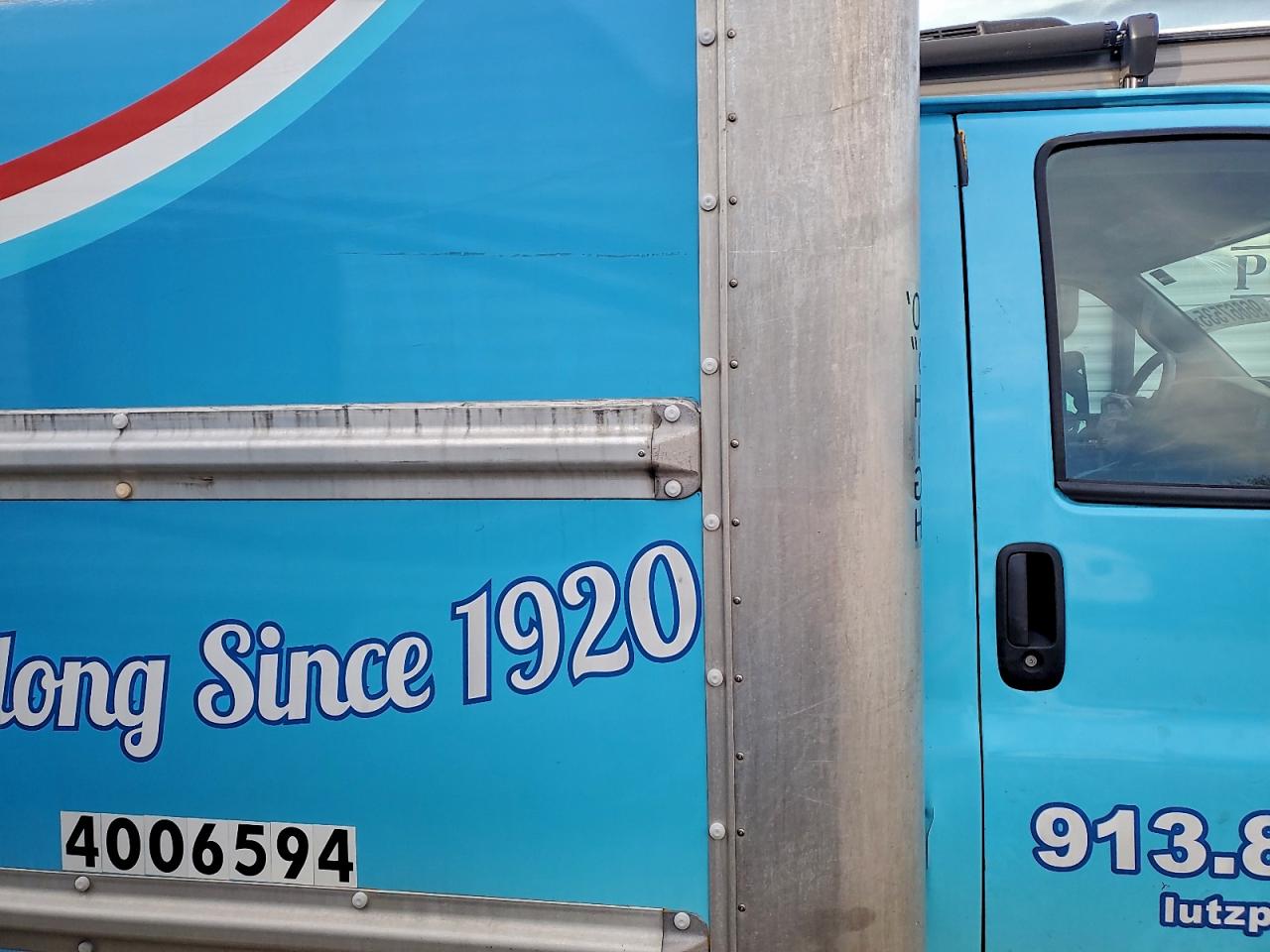 2018 GMC SAVANA BOX TRUCK photo 10