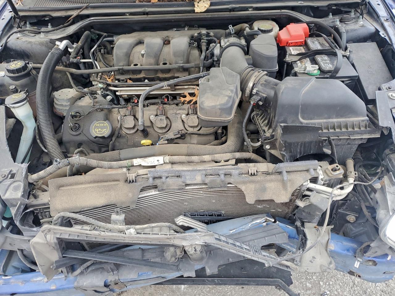 2015 FORD TAURUS SEL photo 11