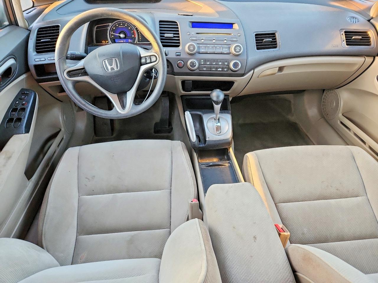 2010 HONDA CIVIC LX photo 8
