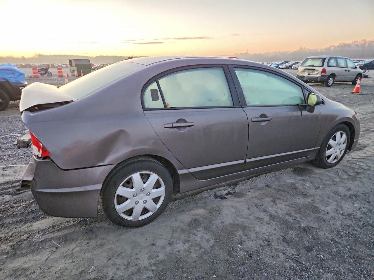 2010 HONDA CIVIC LX photo 3