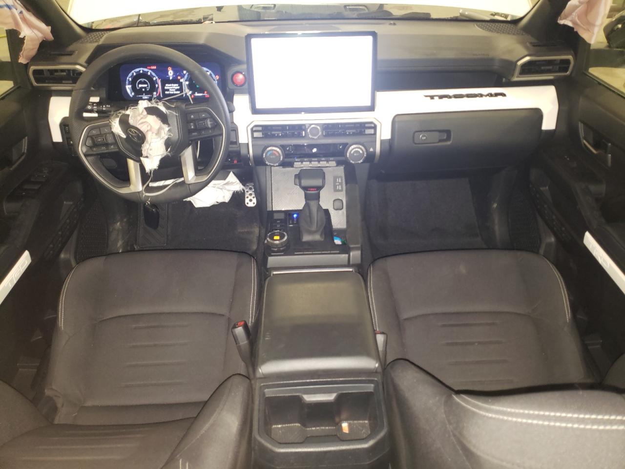 2024 TOYOTA TACOMA DOUBLE CAB photo 8