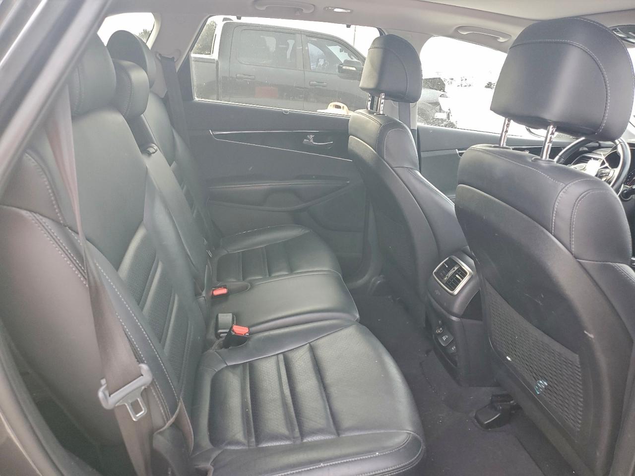 2017 KIA SORENTO EX photo 11