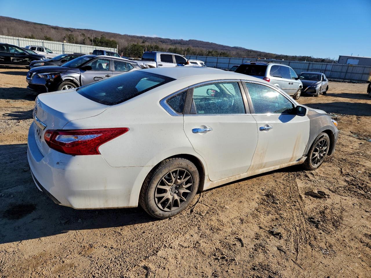 2016 NISSAN ALTIMA 2.5 photo 3