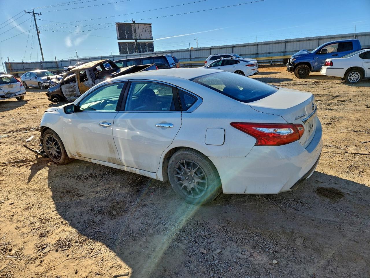 2016 NISSAN ALTIMA 2.5 photo 2