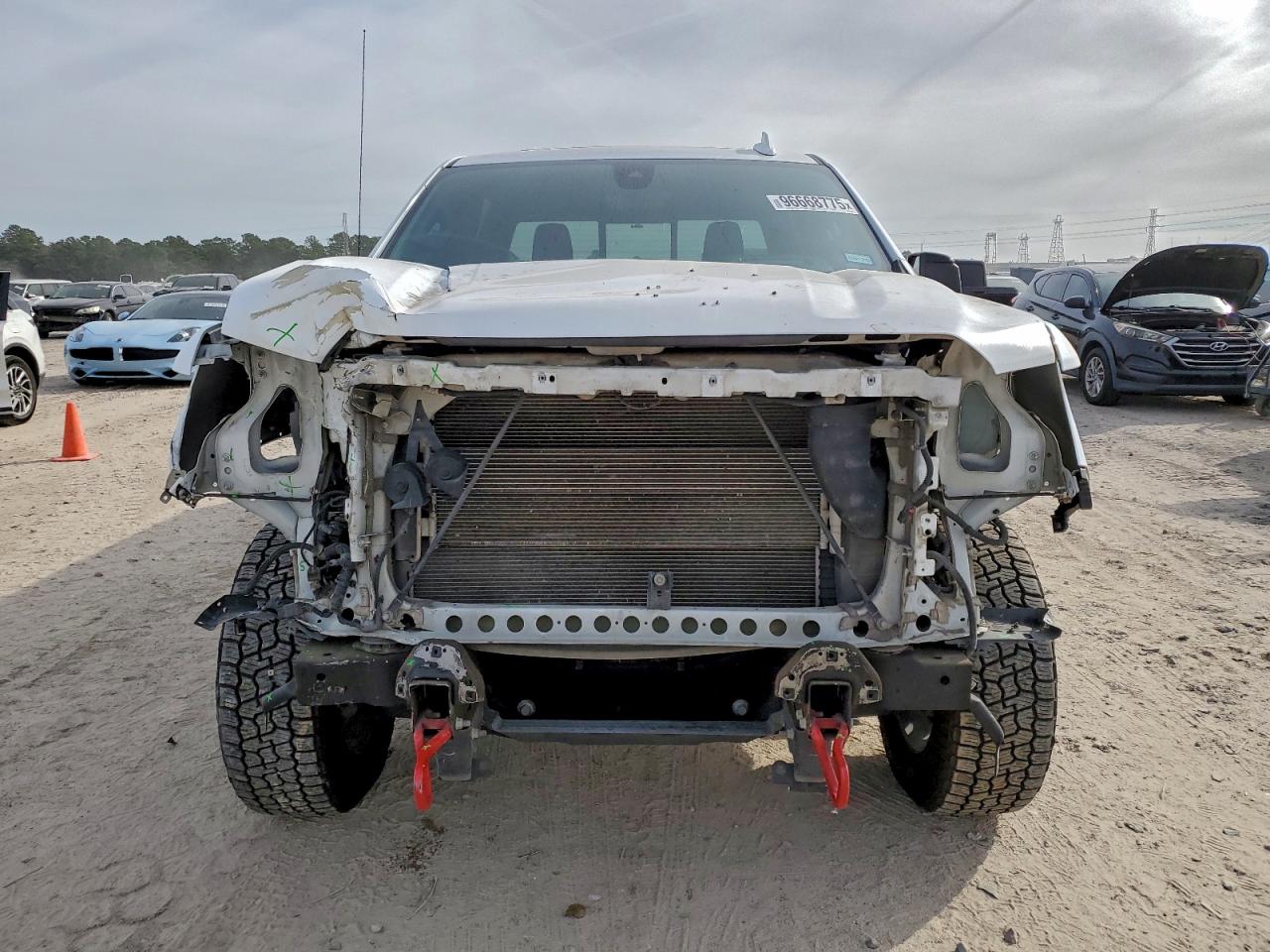 2019 GMC SIERRA K1500 AT4 photo 5