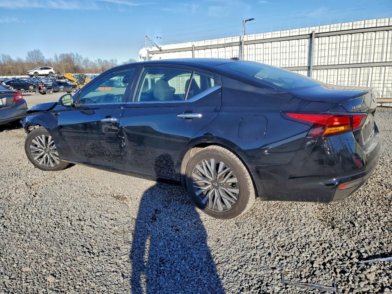 2024 NISSAN ALTIMA SV photo 2