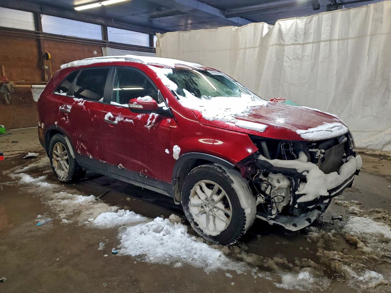 2014 KIA SORENTO LX photo 4