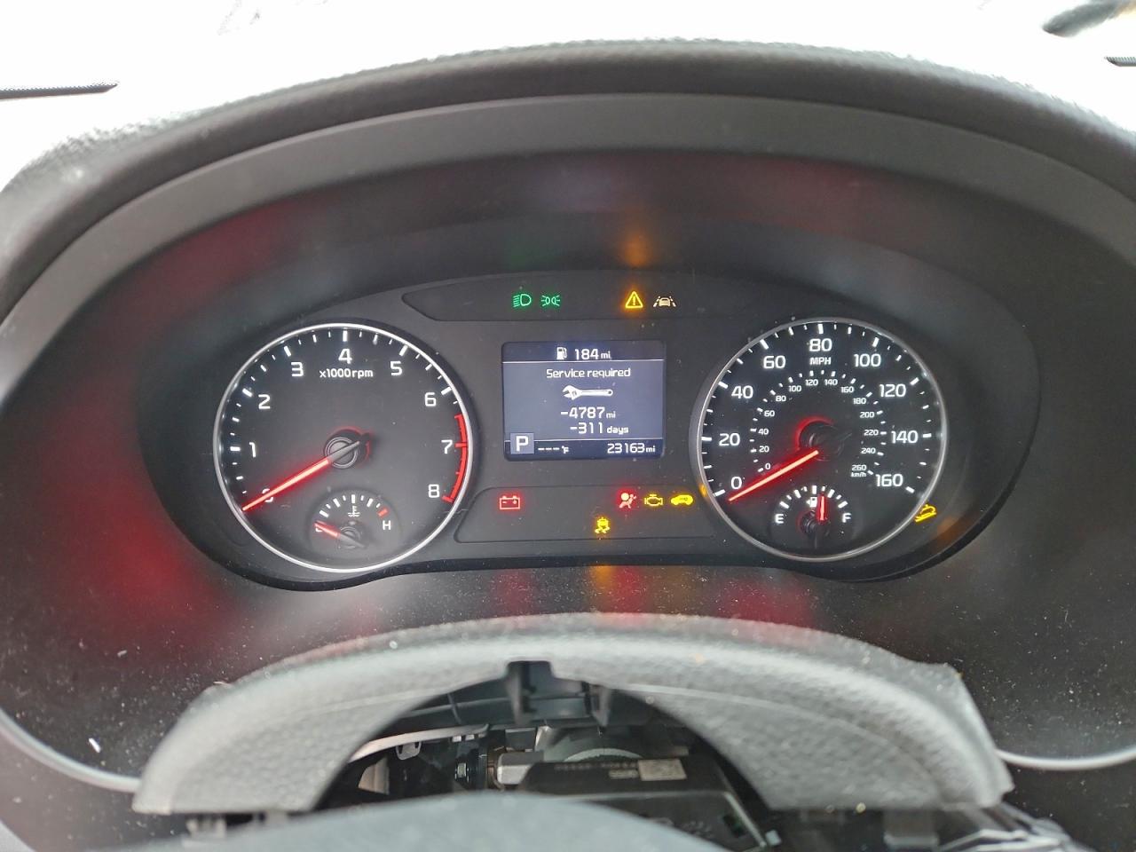 2023 KIA SELTOS LX photo 9