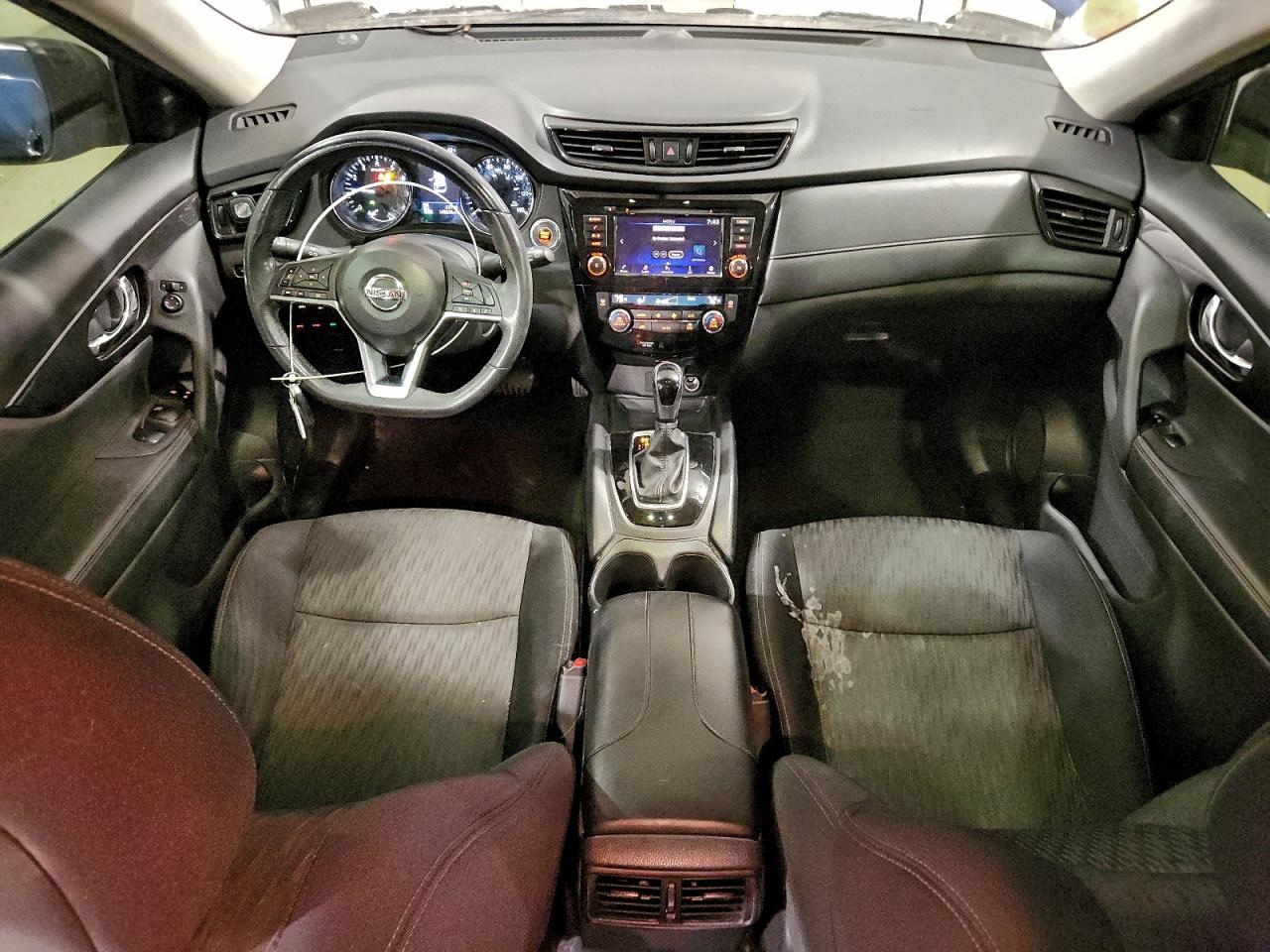 2018 NISSAN ROGUE S photo 8